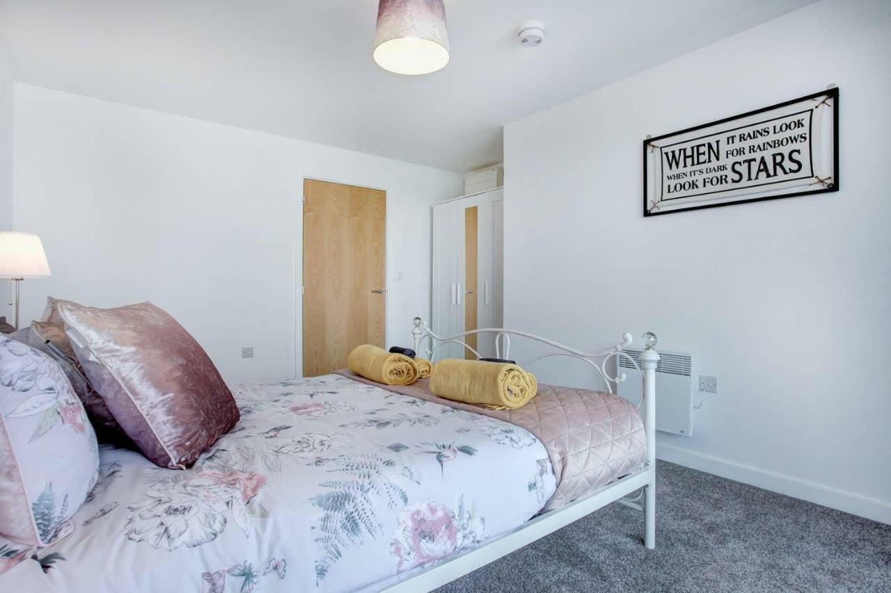 Newly Renovated Riverside Flat W/ Private Balcony Norwich Exterior foto